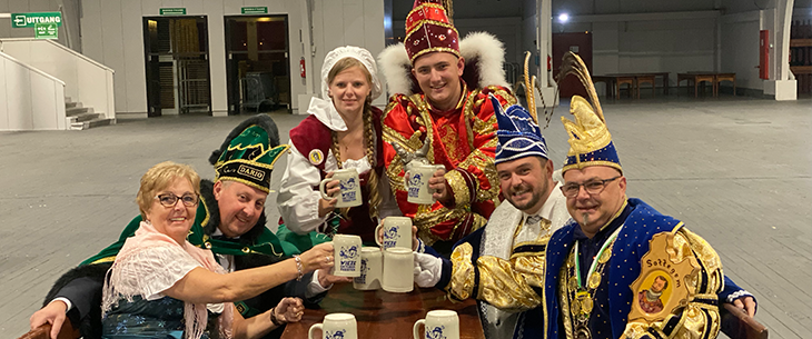 Unieke Prinsen-verbroedering én eigen radiozender voor Wieze Oktoberfeesten Unieke Prinsen-verbroedering én eigen radiozender voor Wieze Oktoberfeesten
