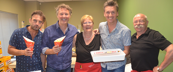 Malderse frituur Smulboetiek organiseert op 17 november het Belgisch kampioenschap ‘De Romeo’s Frikandel XXL’-eten Malderse frituur Smulboetiek organiseert op 17 november het Belgisch kampioenschap ‘De Romeo’s Frikandel XXL’-eten