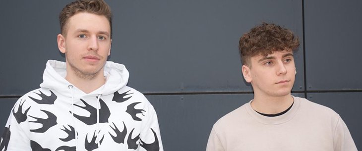 PXL-studenten Tom Nash en Michiel Claes verdrijven de lockdown met gemeenschappelijke single ‘Stay Right There’.