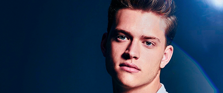 Jérémie Vrielynck gaat voor vijfde top 10-hit op rij met nieuwe single 'Tot er niets meer overblijft'! Jérémie Vrielynck gaat voor vijfde top 10-hit op rij met nieuwe single 'Tot er niets meer overblijft'!
