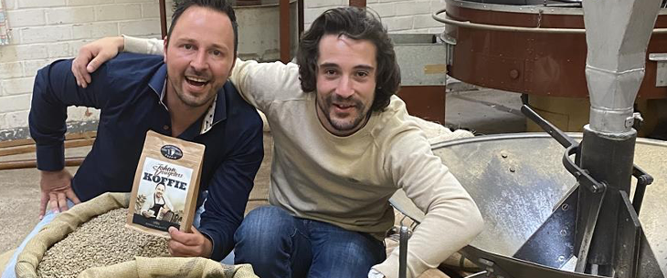 Zanger-accordeonist lanceert zijn eigen 'Johan Veugelers Koffie’ Zanger-accordeonist lanceert zijn eigen 'Johan Veugelers Koffie’