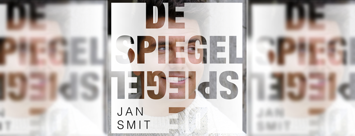 Jan Smit kijkt met zijn nieuwe single letterlijk in ‘De Spiegel’