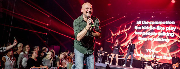 Raf Van Brussel debuteert volgend jaar op de Flower Power-editie van Het Schlagerfestival! Raf Van Brussel debuteert volgend jaar op de Flower Power-editie van Het Schlagerfestival!