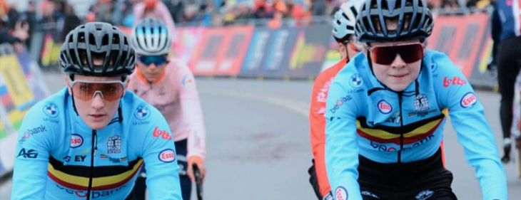Veldrijdsters Alicia Frank en Laura Verdonschot tankten vertrouwen voor het WK van komende zaterdag Veldrijdsters Alicia Frank en Laura Verdonschot tankten vertrouwen voor het WK van komende zaterdag