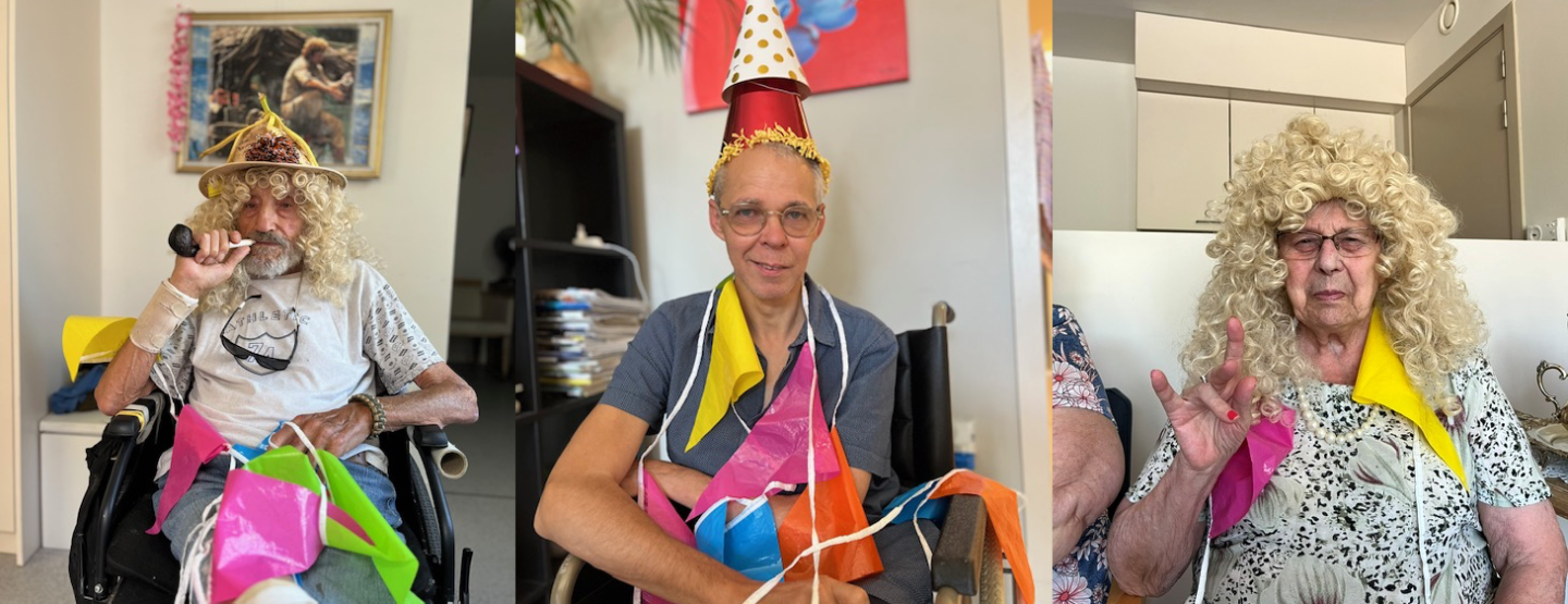Vijf bewoners van woonzorgcentrum - waaronder 94-jarige veteraan - trekken naar Kamping Kitsch Club! Vijf bewoners van woonzorgcentrum - waaronder 94-jarige veteraan - trekken naar Kamping Kitsch Club!