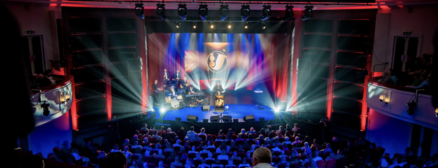 Vlaamse comedy viert feest: het Gala van de Gouden Jefkes is terug Vlaamse comedy viert feest: het Gala van de Gouden Jefkes is terug