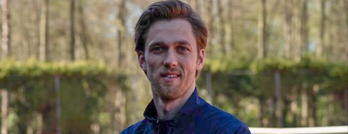 Hasselaar Philippe Geladé (30) viert 5 jaar Kids4Kids: al ruim 30.000 euro ingezameld voor sportende kinderen in armoede Hasselaar Philippe Geladé (30) viert 5 jaar Kids4Kids: al ruim 30.000 euro ingezameld voor sportende kinderen in armoede