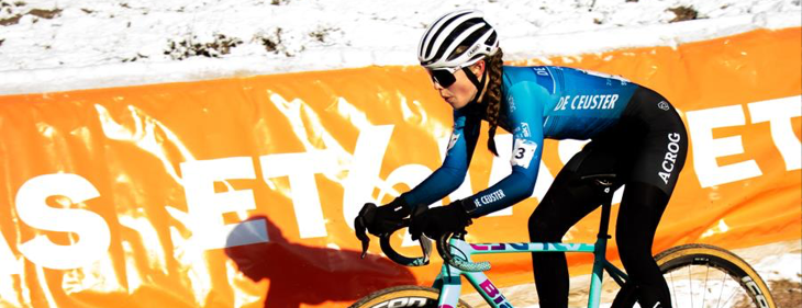 Veldrijdster Zita Peeters draaide de knop om na Beringen en werd 9de in Benidorm