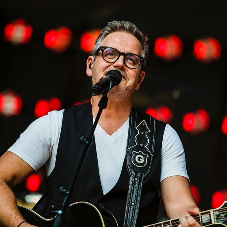 Guus Meeuwis Guus Meeuwis